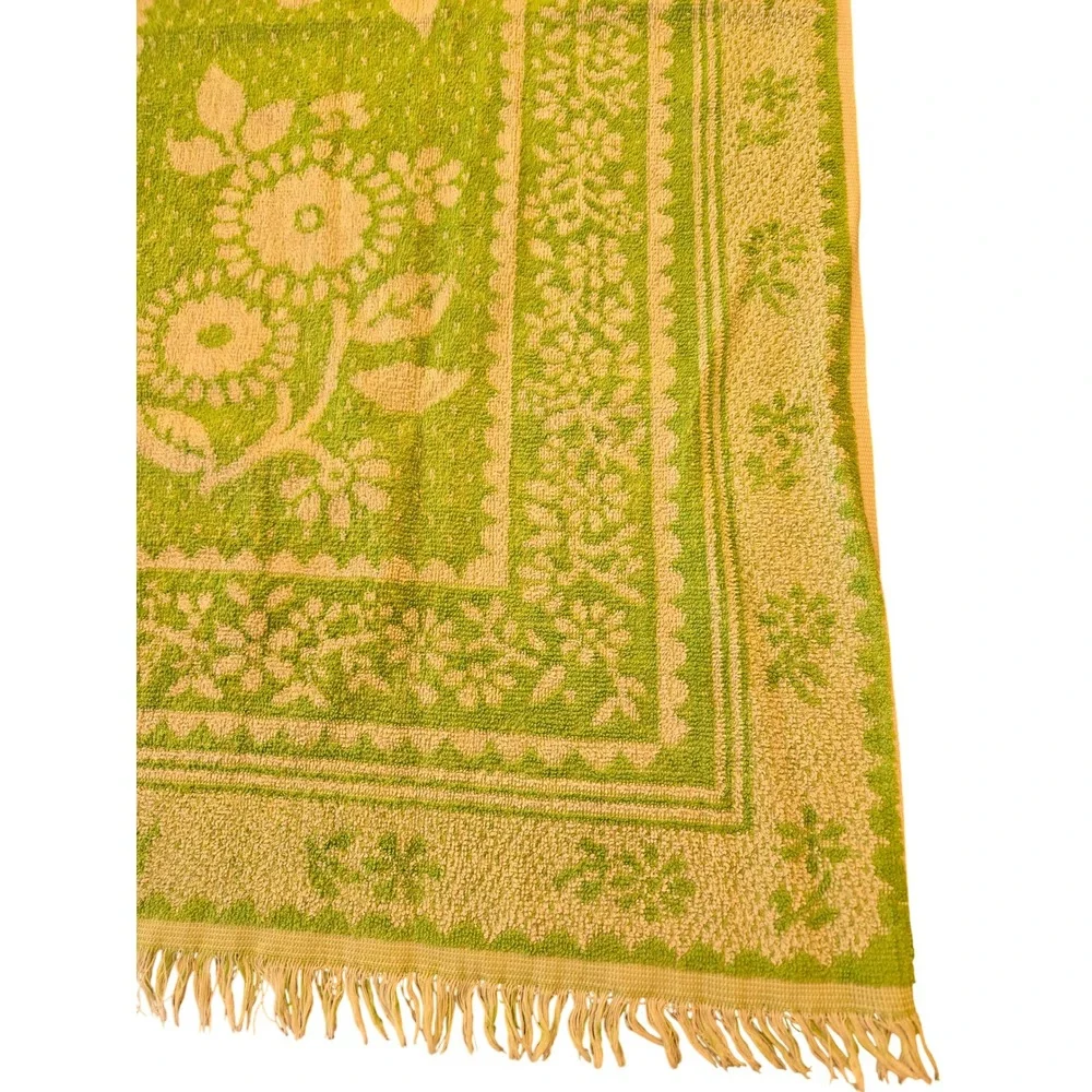 Vintage Lady Pepperell Towels  Green Floral Fringe  USA  Set of 2
